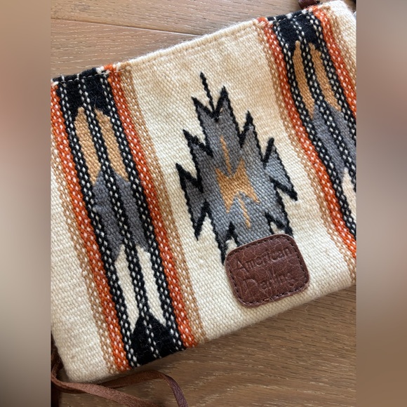 American Darling Bag Churro Wool Leather Tooled Fringe Aztec Boho Crossbody NWT - Picture 4 of 15